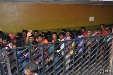Bandipotu Movie Hungama at Sandhya Theatre